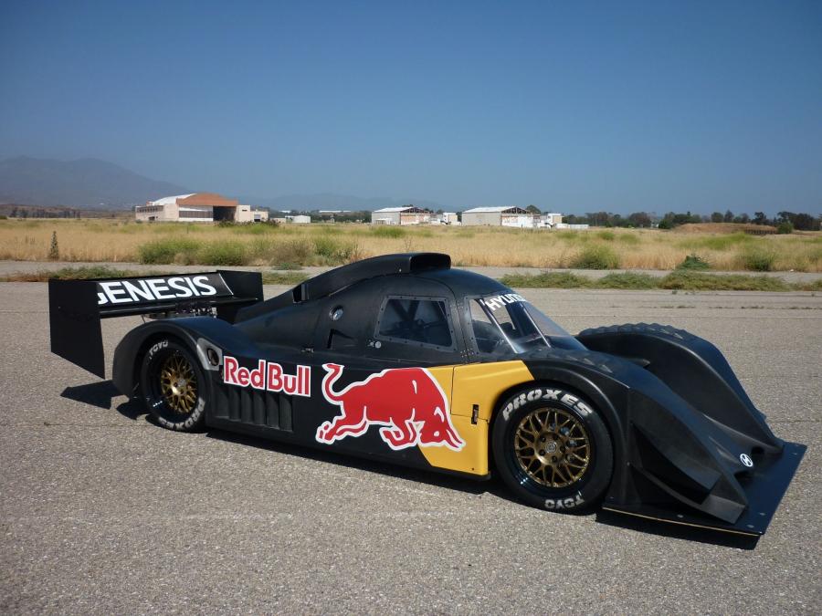Hyundai Genesis PM580 Red Bull by RMR '2010
